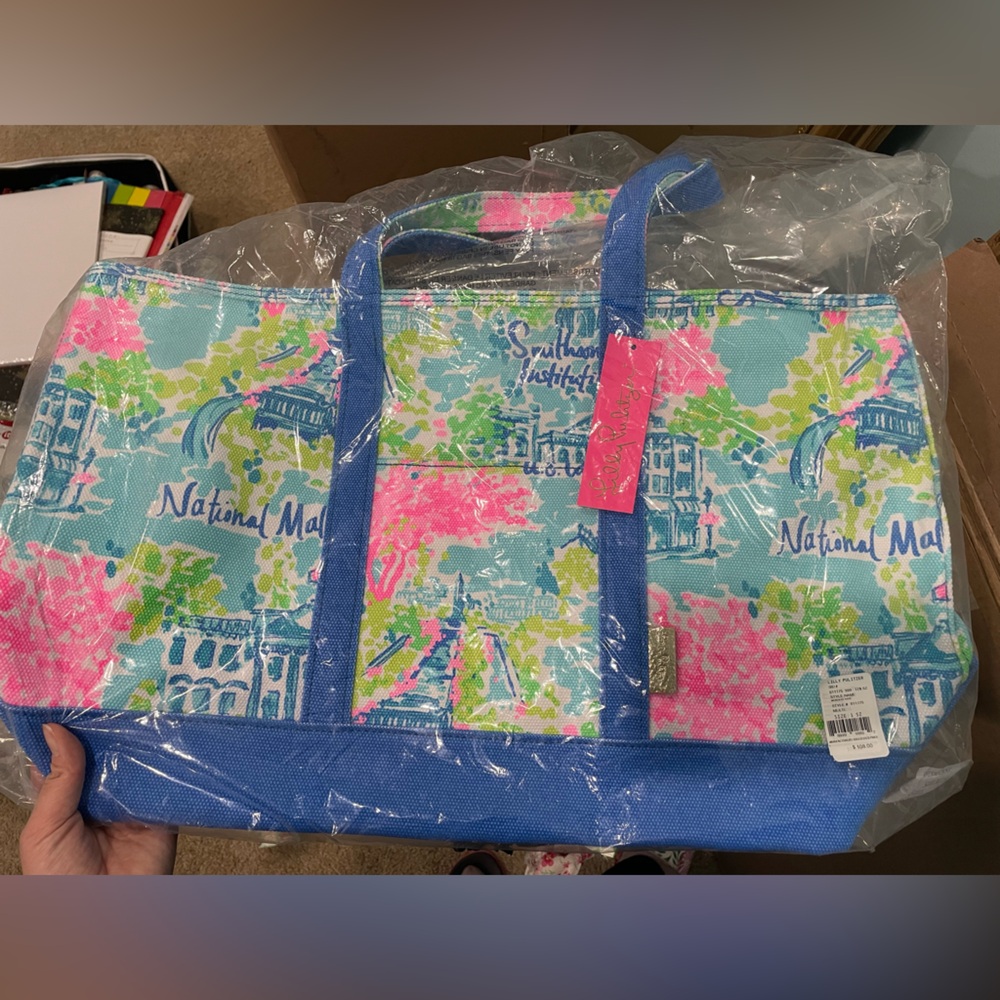 Lilly Pulitzer- MERCATO DESTINATION TOTE